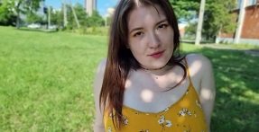 Anh trai khoai to bị cô em dâm đãng gạ chịch